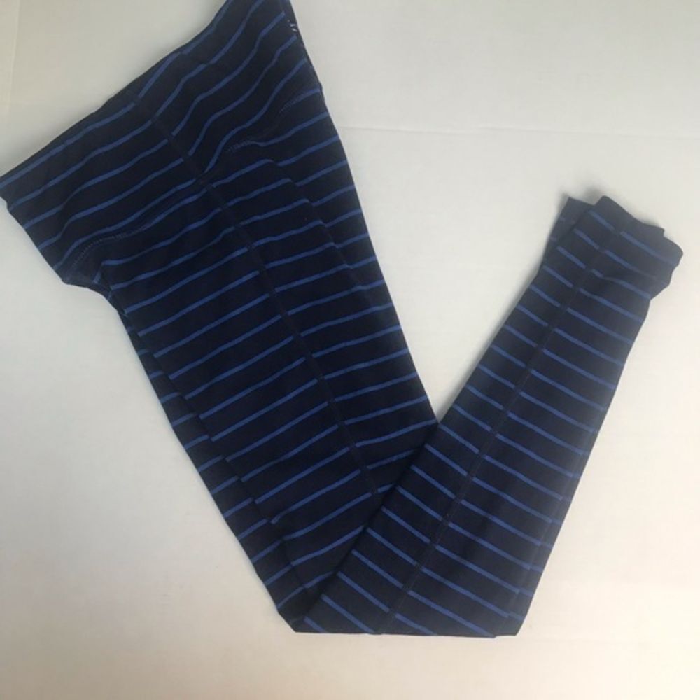 ATHLETA Chaturanga Navy Stripes Tight Size XXS